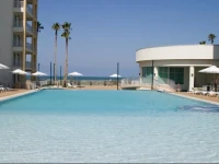 Peninsula Island Resort & Spa 5*