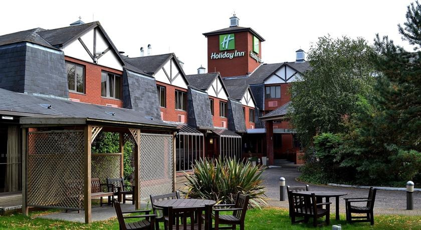 Holiday Inn Northampton 3*