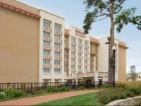 Drury Inn & Suites West Des Moines 3*