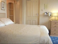 Hylands 3*