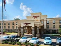 Hampton Inn Enterprise 2*