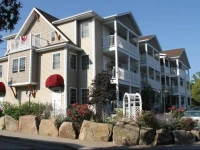 Bar Harbor Manor 3*