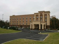 Hampton Inn Turnersville 2*