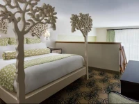 Hotel Skyler 3*