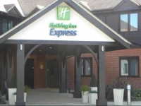 Holiday Inn Express Colchester 2*