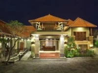 Adhi Jaya Hotel 4*