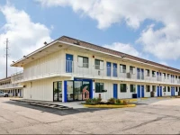 Motel 6 Pittsburgh - Crafton 2*