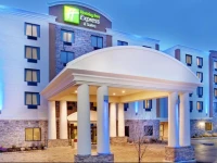 Holiday Inn Express Hotel & Suites Williamsport 2*
