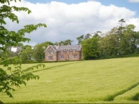 Whitehouse Country House 5*