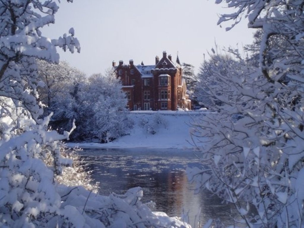 Dryburgh Abbey Hotel 4*