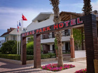 Armas Park Hotel
