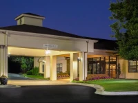 Courtyard Atlanta Norcross/I-85 3*