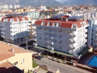 Huska Plaza 3*