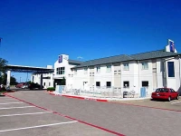 Motel 6 Terrell 2*