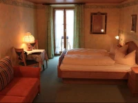 Hotel Altwirt 3*