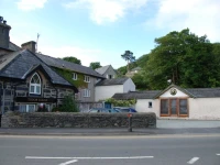 Tudor Lodge 4*