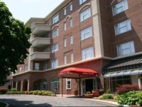 Hampton Inn & Suites Stamford 3*
