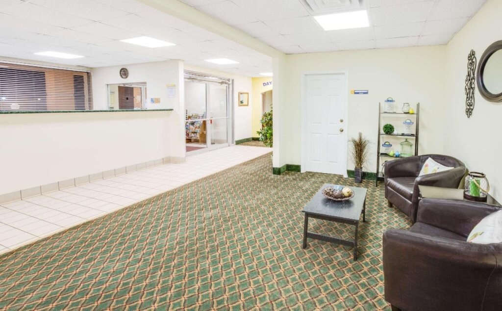 Days Inn Bossier City 2*