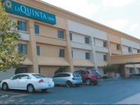 La Quinta Inn Milwaukee West Brookfield 2*
