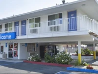 Motel 6 Sacramento Downtown 2*