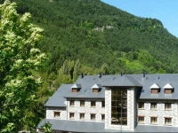 Hotel Camping Bielsa 2*