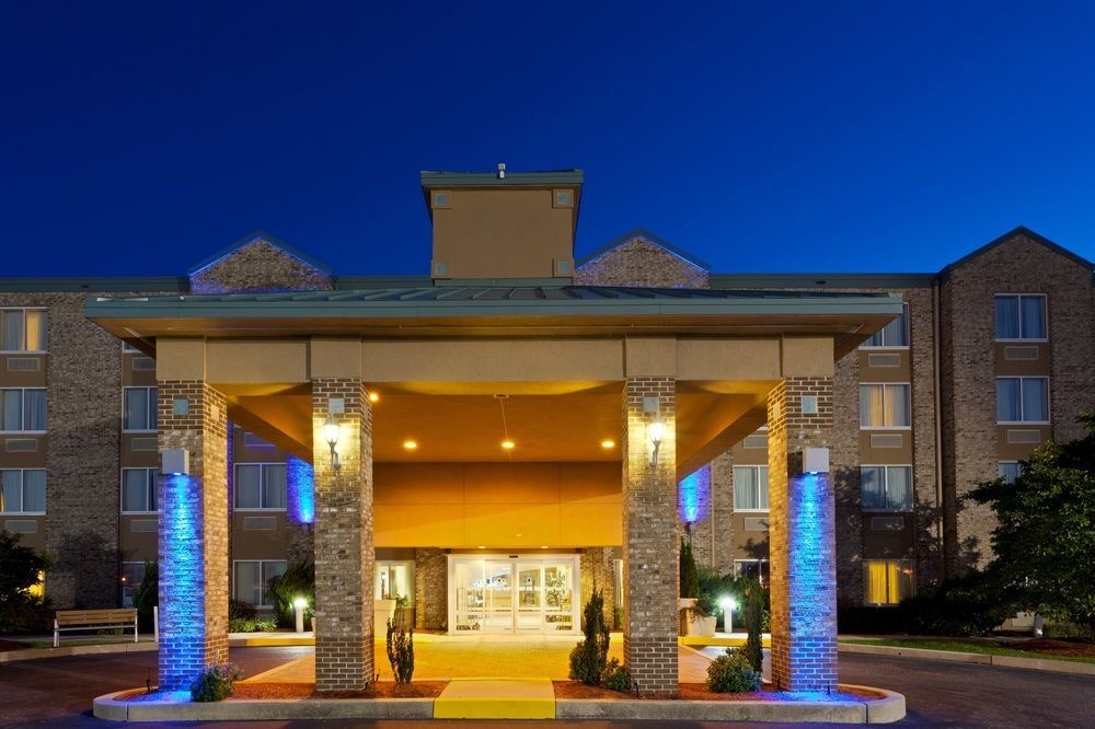 Holiday Inn Express Rehoboth Beach 2*