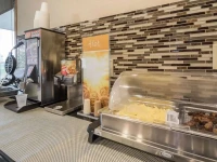 Econo Lodge Janesville 2*