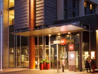 Ibis London Excel Docklands 2*