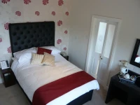 Queenswood Hotel 3*