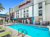 Hampton Inn Slidell 3*