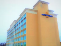 Metro Points Hotel 3*
