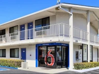 Motel 6 Walnut Creek 1*