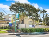 Caboolture Riverlakes Motel 4*