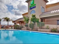 Holiday Inn Express Lompoc 2*