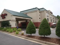 Hampton Inn Greeneville 3*