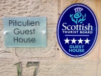 Pitcullen Guest House 3*