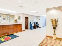 Super 8 Rock Hill 2*