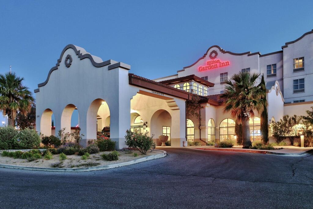 Hilton Garden Inn Las Cruces 3*