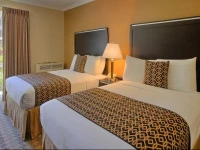 Silver Surf Motel 2*