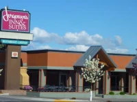 Jorgensons Inn & Suites 2*