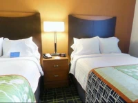 Fairfield Inn & Suites Kansas City Overland Park 2*