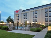 Hampton Inn Hagerstown 3*