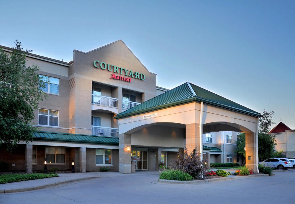 Courtyard Wausau 3*