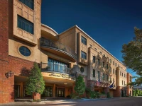 French Quarter Inn 4*