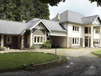 Plas Y Dderwen Bed and Breakfast