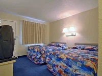 Motel 6 Newark 1*