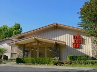 Red Roof Inn San Dimas 2*