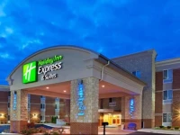 Holiday Inn Express Hotel & Suites Auburn Hills 3*