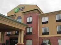 Holiday Inn Express Hotel & Suites DuBois 2*