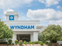 Wyndham Riverfront Little Rock 3*